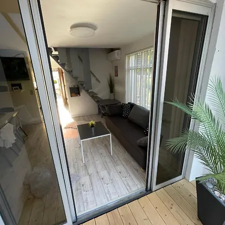 Nora Tatil Evi