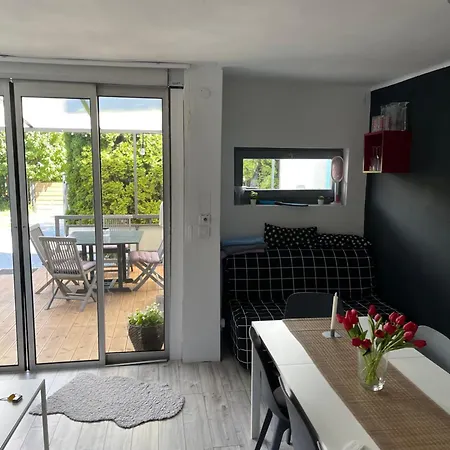 Nora Tatil Evi
