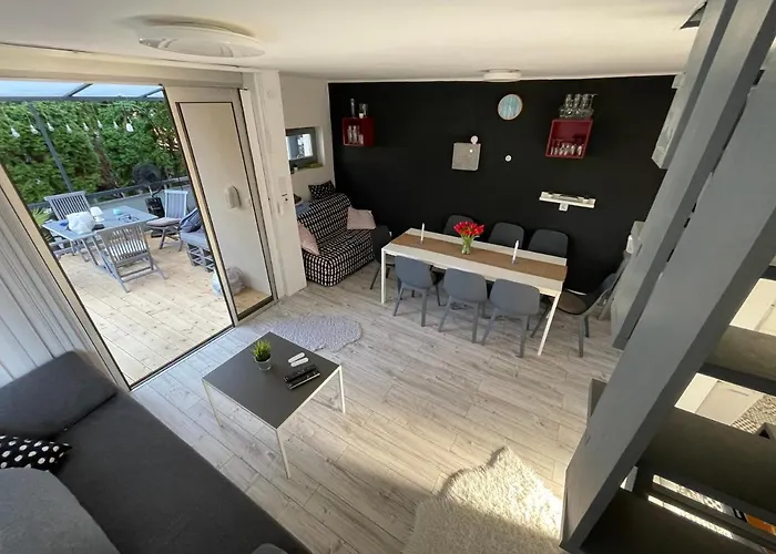 Nora Ferienhaus Balatonkenese